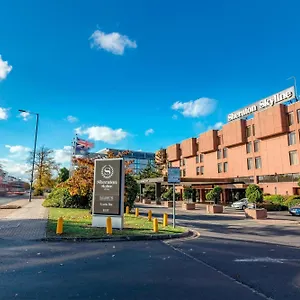 Sheraton Skyline London Heathrow Отель